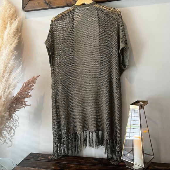 Cap sleeve cardigan - Picture 2 of 5